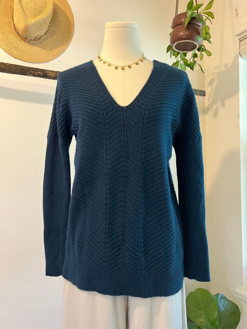 Vince Teal Blue V Neck Knit Wool Cashmere Sweater Size XS